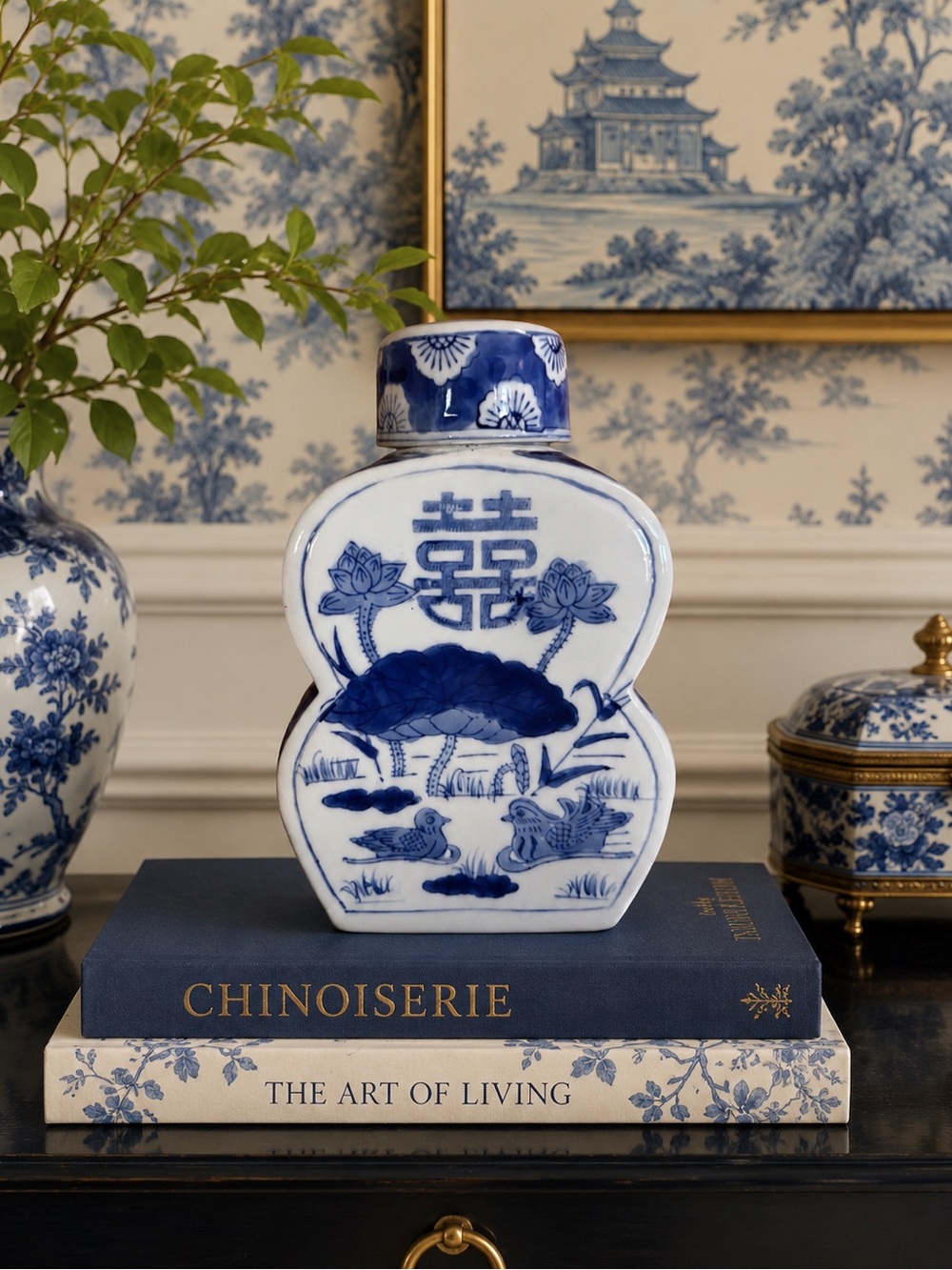 Vtg blue & white Porcelain Chinoiserie Ginger Flask Saki container Jar w cup lid